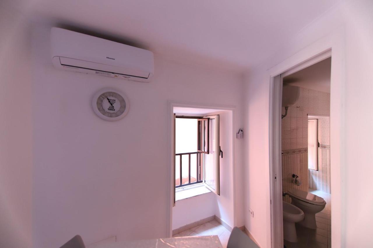 Casa In Piazza Appartement Napels Buitenkant foto